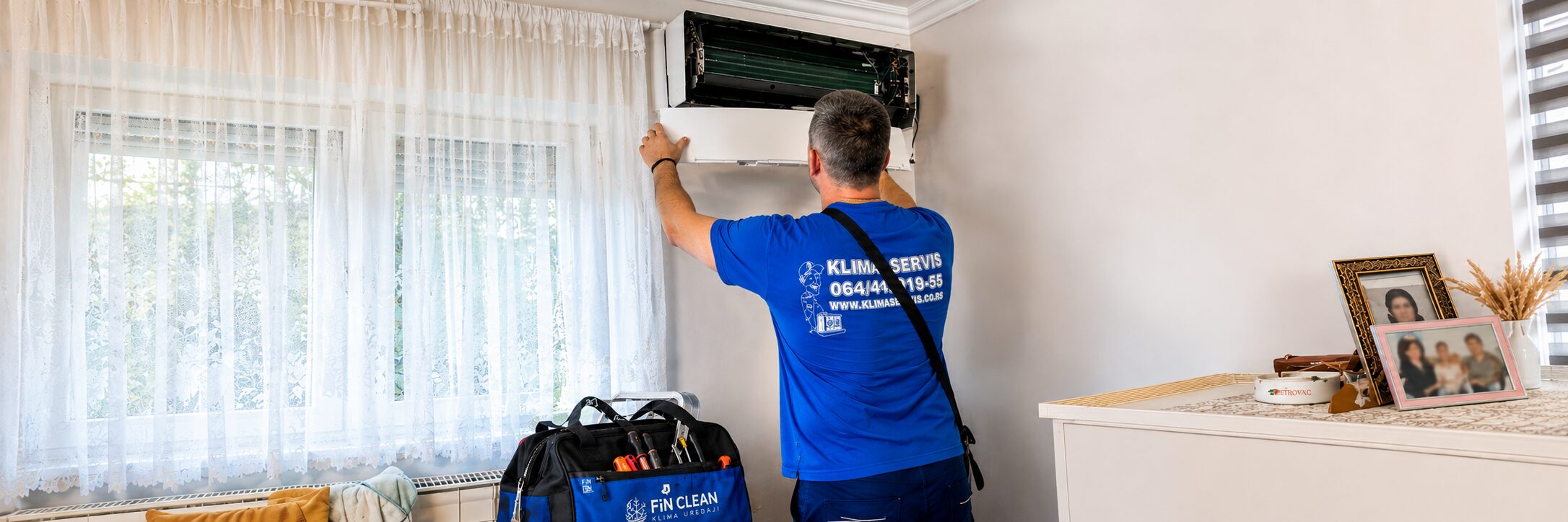 montaza-klima-uredjaja-novi-sad-fin-clean Montaža klima uređaja Novi Sad – FiN CLEAN klima servis postavlja klima uređaj u stanu